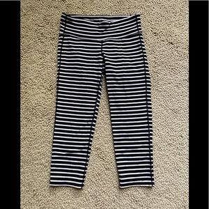 Athleta Workout Capri Pants